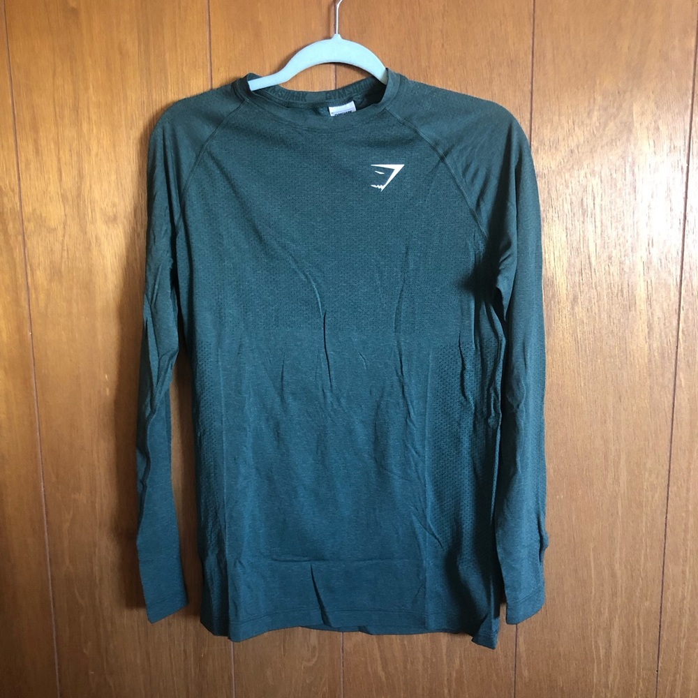 Green Gymshark men’s long sleeve